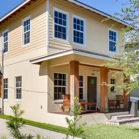 Buttercup - Charming Home On Quiet Street Near The Convention Center